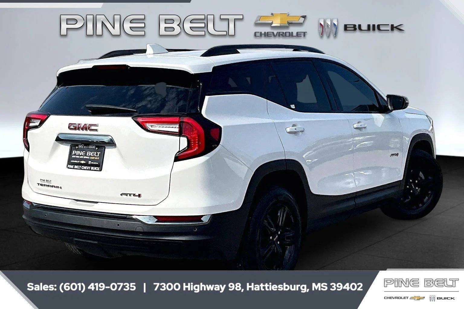 Used 2024 Summit White GMC AT4 image 11