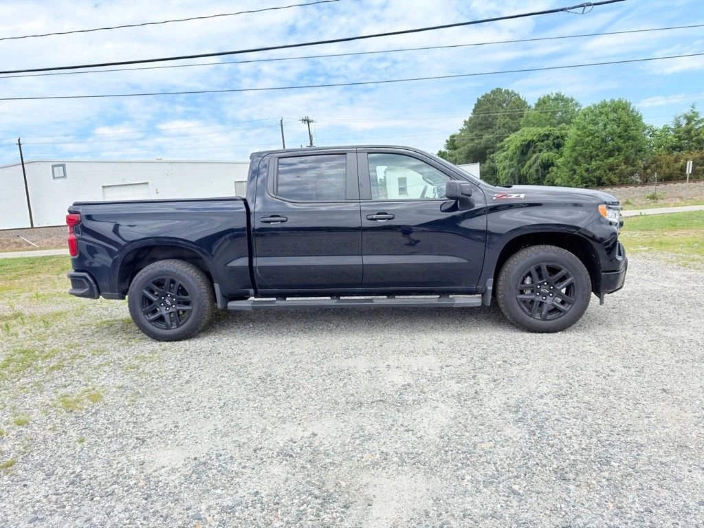 2GCUDEED9R1258811