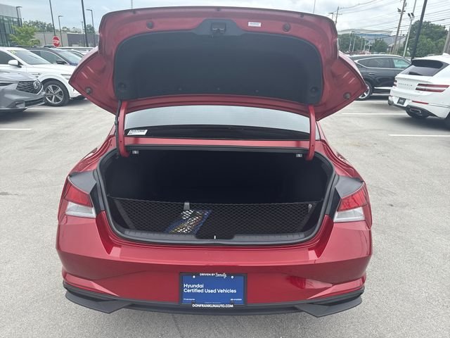 Used 2023 Red Hyundai SEL image 9