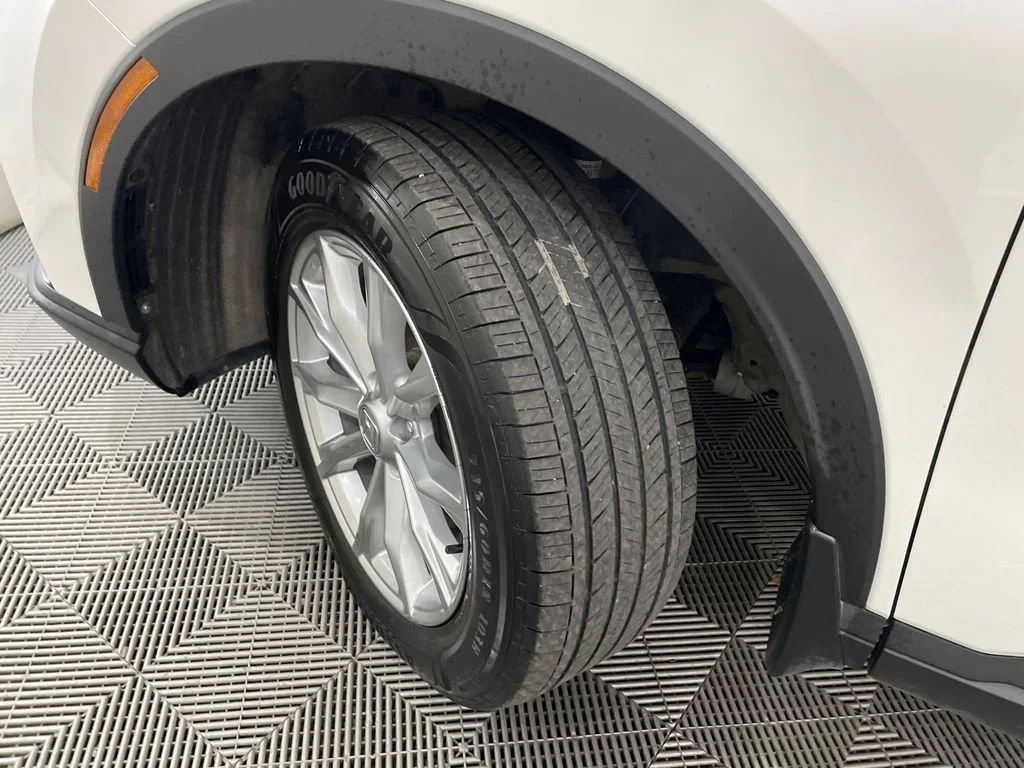 Used 2024  Honda EX-L image 29