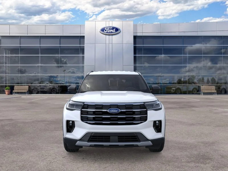 New 2026 Star White Metallic Tri-Coat Ford Active image 6