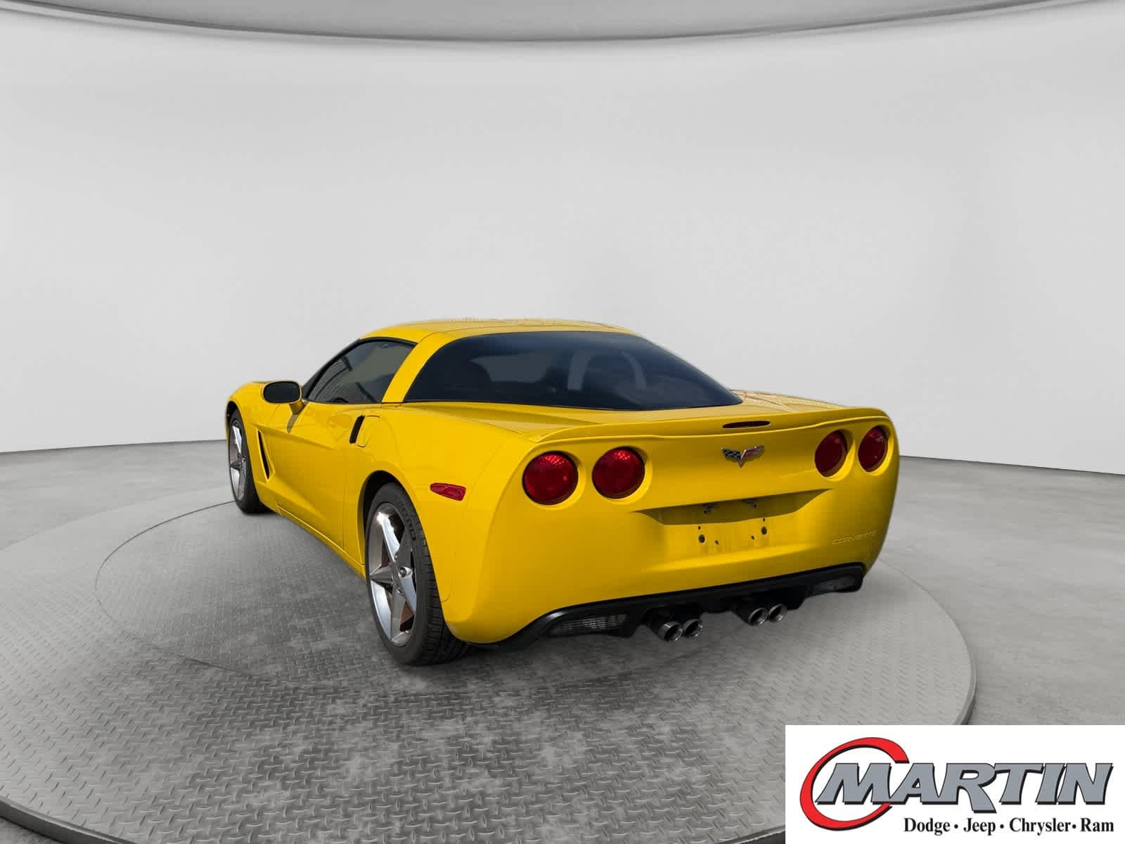 Used 2013 Velocity Yellow Tintcoat Chevrolet 1LT image 7