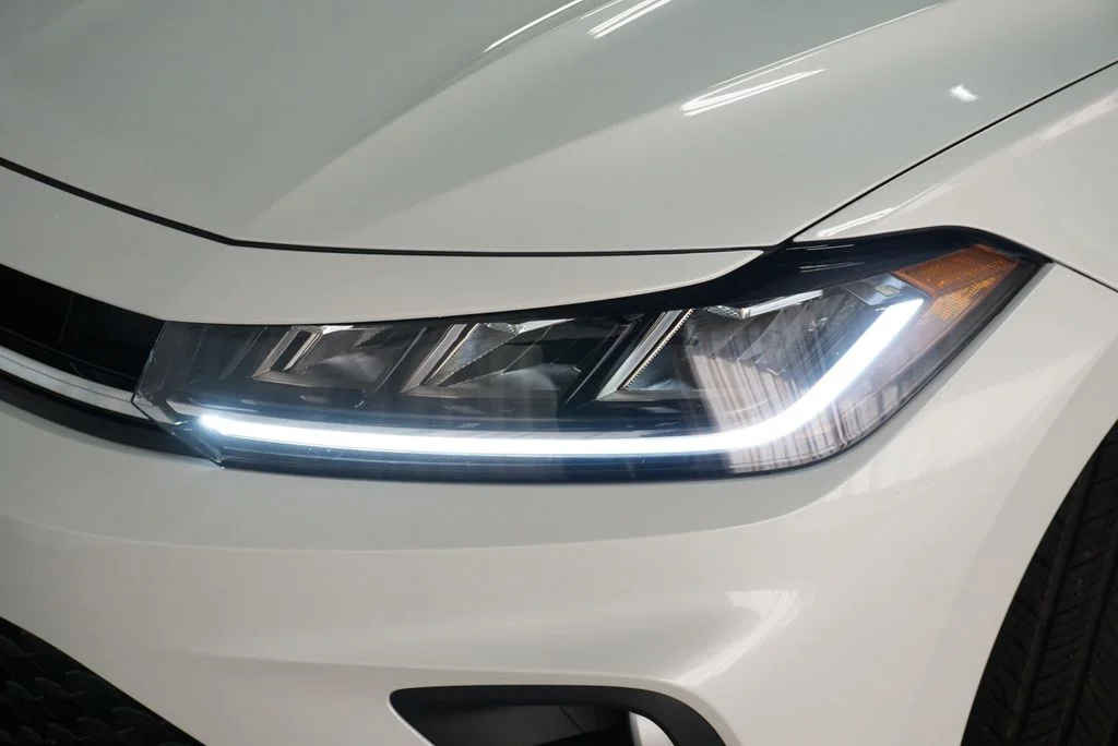 New 2026 Opal White Volkswagen 1.5T SE image 27