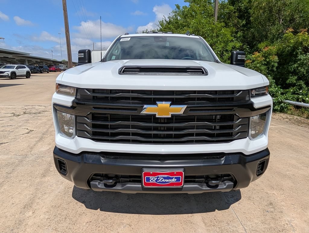 New 2026 Summit White Chevrolet Work Truck image 22