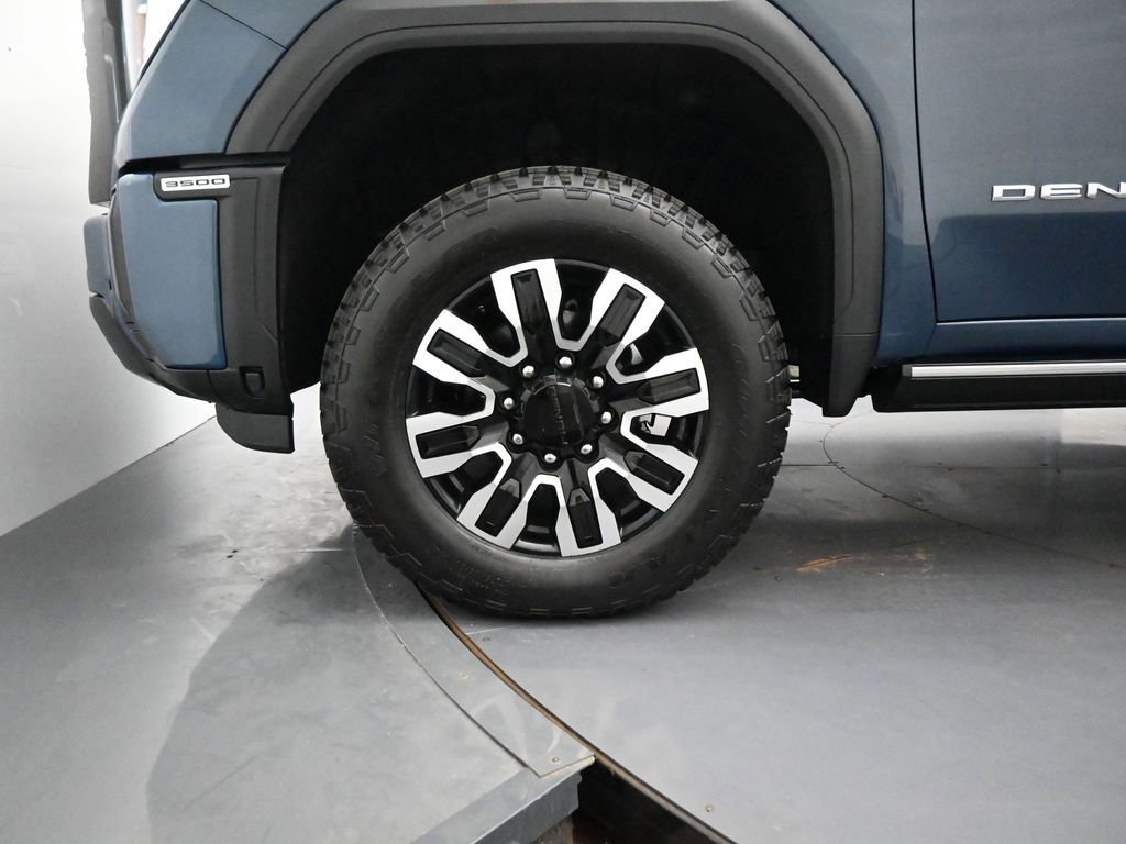 2026 GMC Sierra 3500HD Denali Ultimate - Photo 6