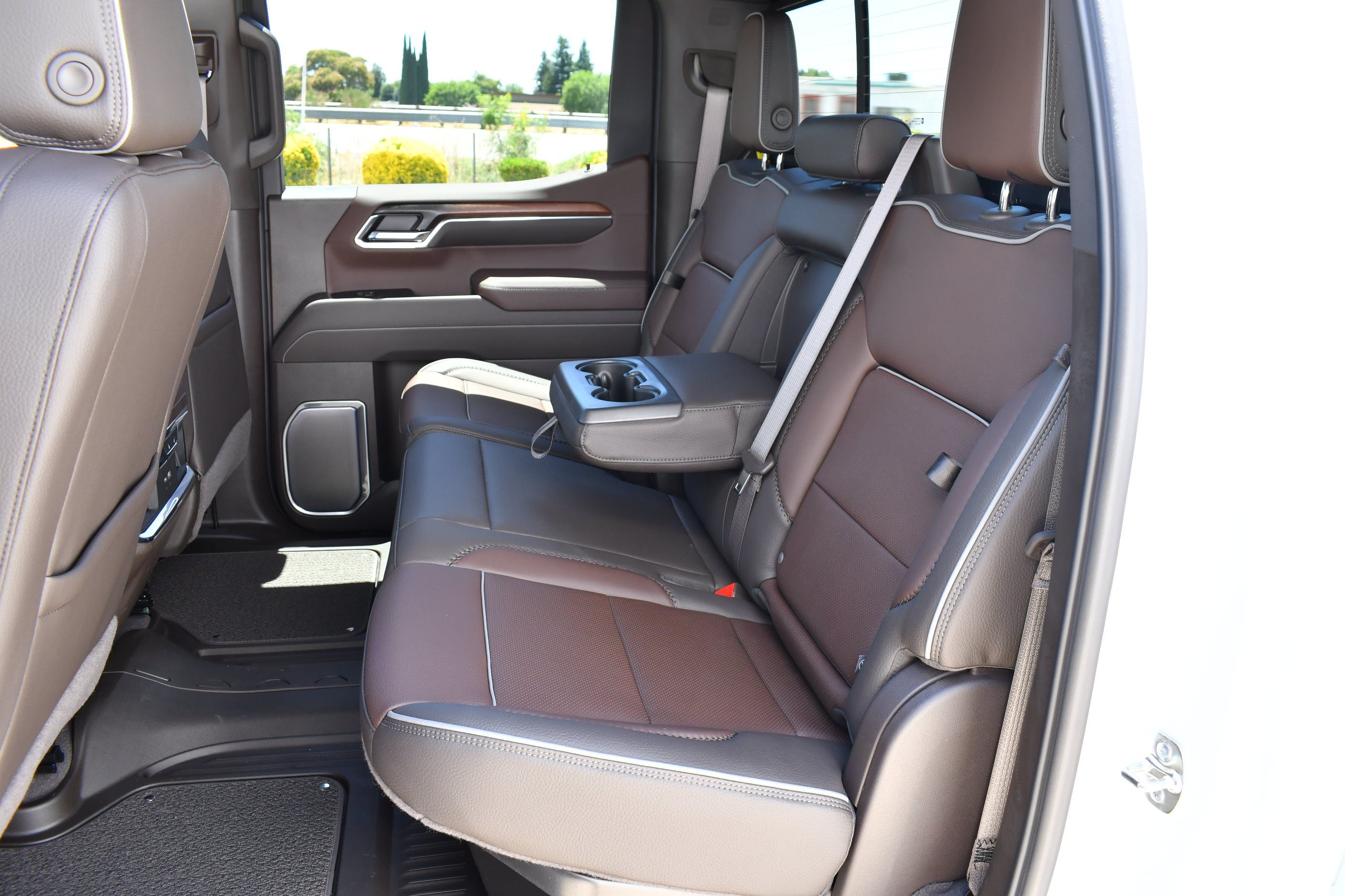 New 2026 Glacier White Tricoat GMC Denali image 28