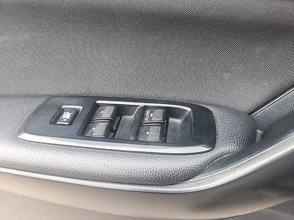 Used 2019 Black Ford XLT image 26