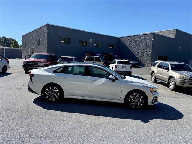 2025 Kia K5 EX photo 4