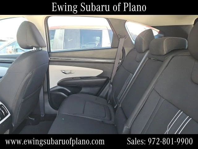 Used 2023 Silver Hyundai SEL image 7