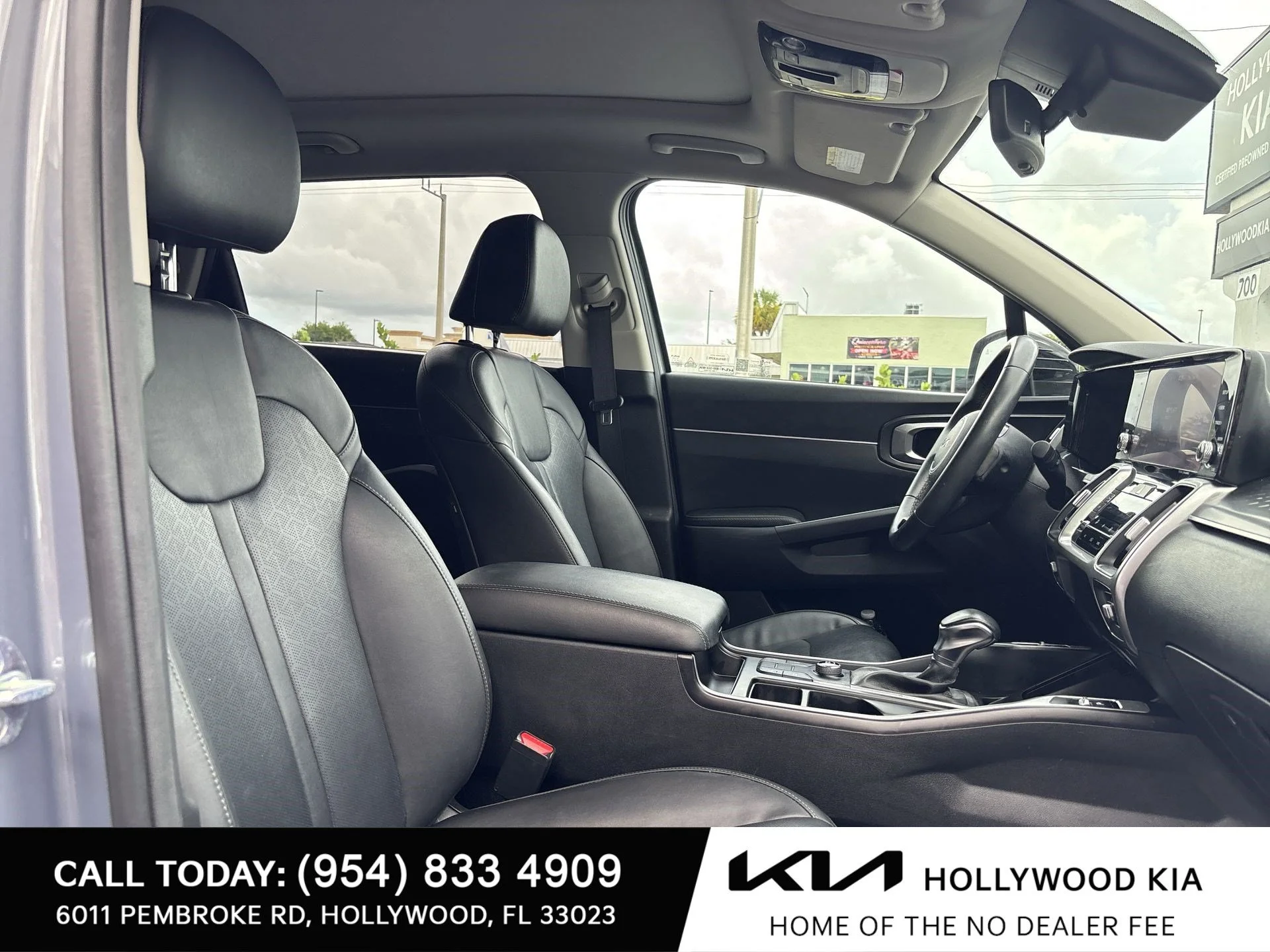 Used 2022 Everlasting Silver Kia S image 23