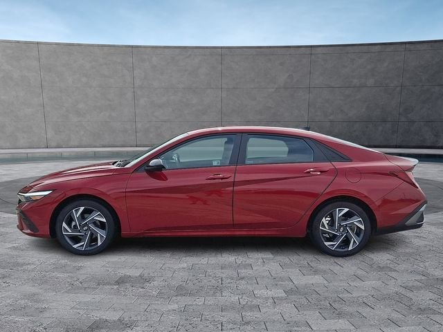 2025 Hyundai Elantra SEL - Photo 6