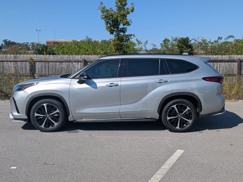 Certified Used 2021 Silver Toyota XSE image 3