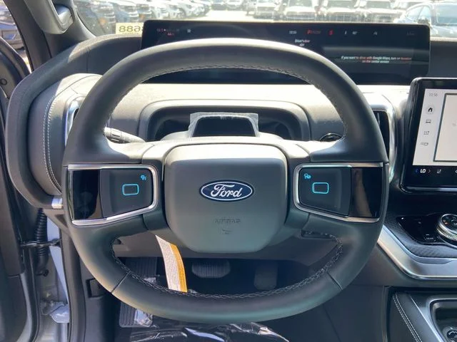 New 2027 Gray Ford Platinum image 18