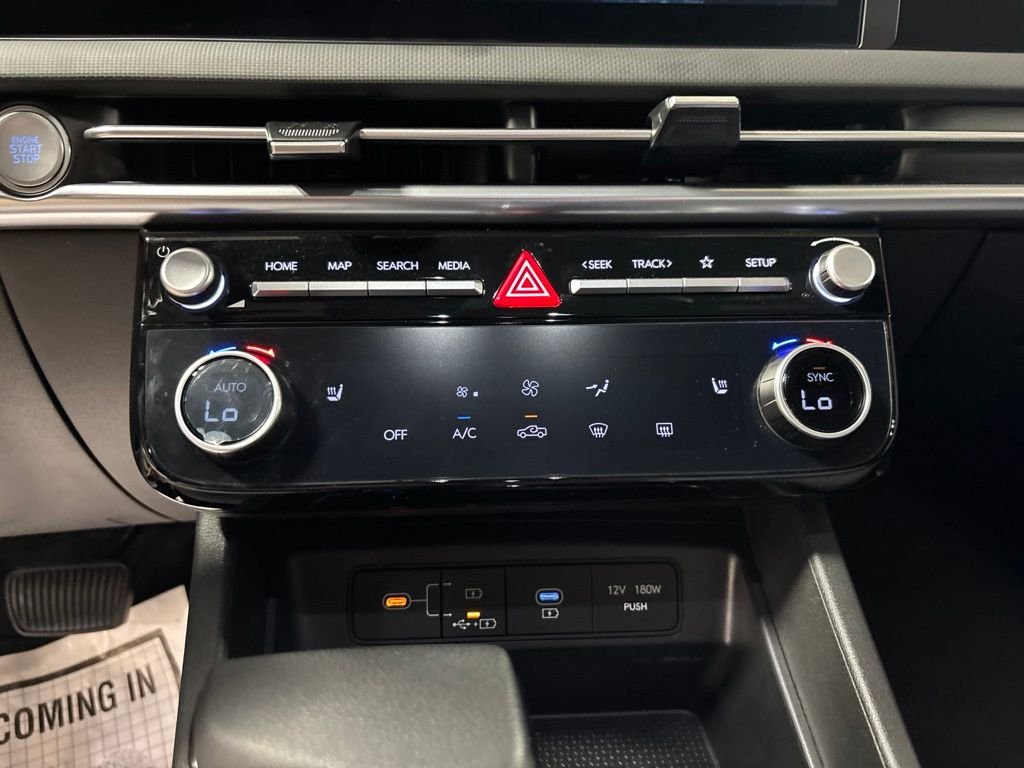 2025 Hyundai Santa Cruz SEL - Photo 18