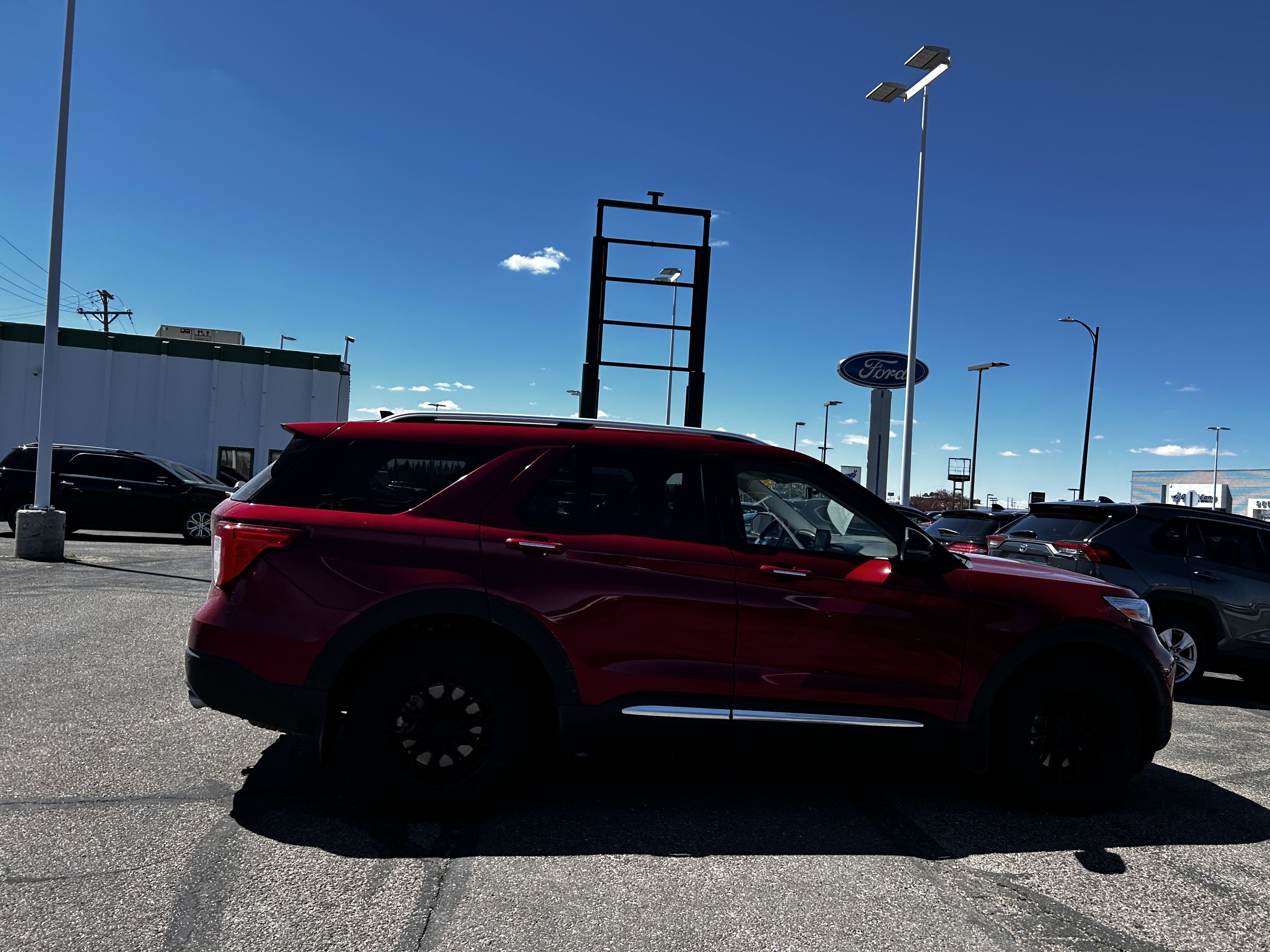 Used 2022 Red Metallic Ford Platinum image 6