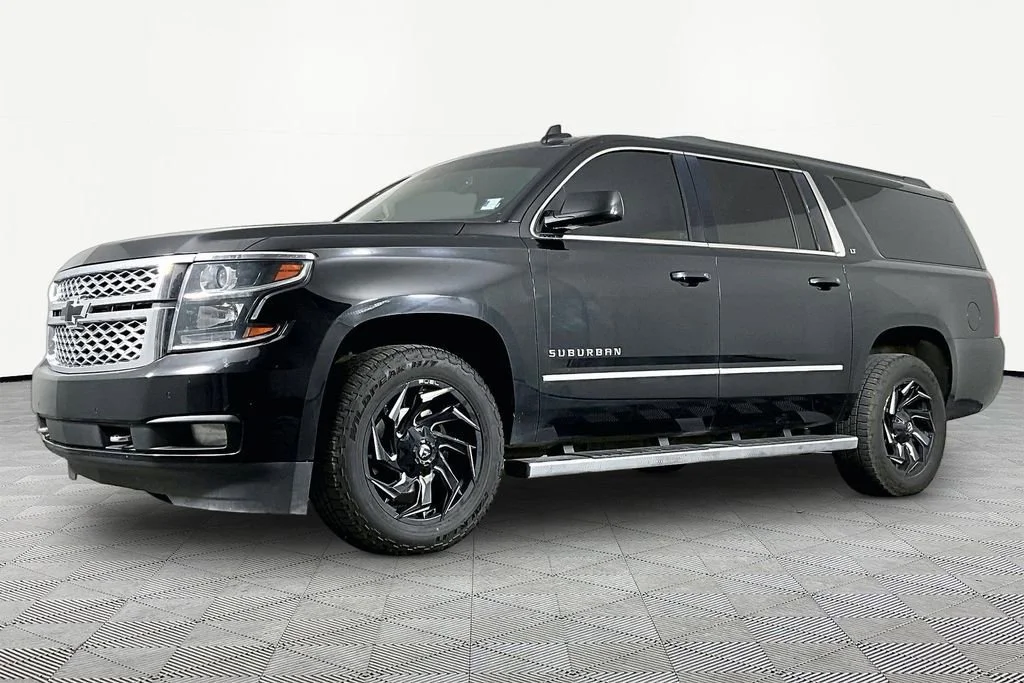 2019 Chevrolet Suburban LT