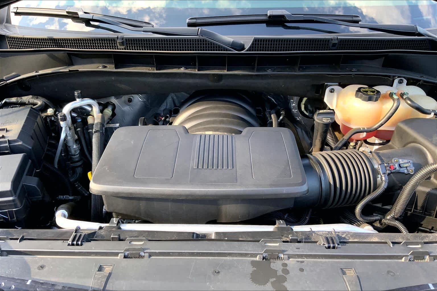 Used 2024 Midnight Blue Metallic GMC Denali image 30