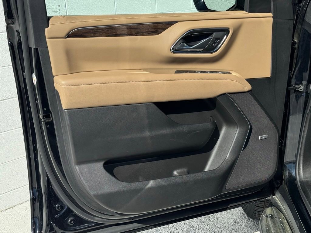 2024 Chevrolet Suburban Premier - Photo 28