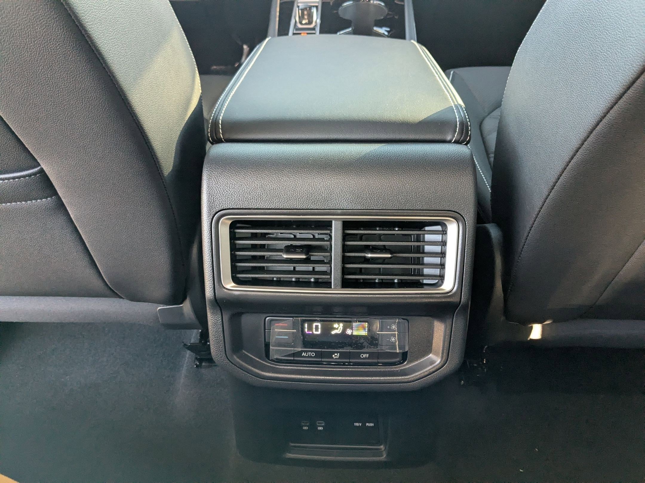 New 2026 Deep Black Pearl Volkswagen 2.0T SE w/Technology image 17