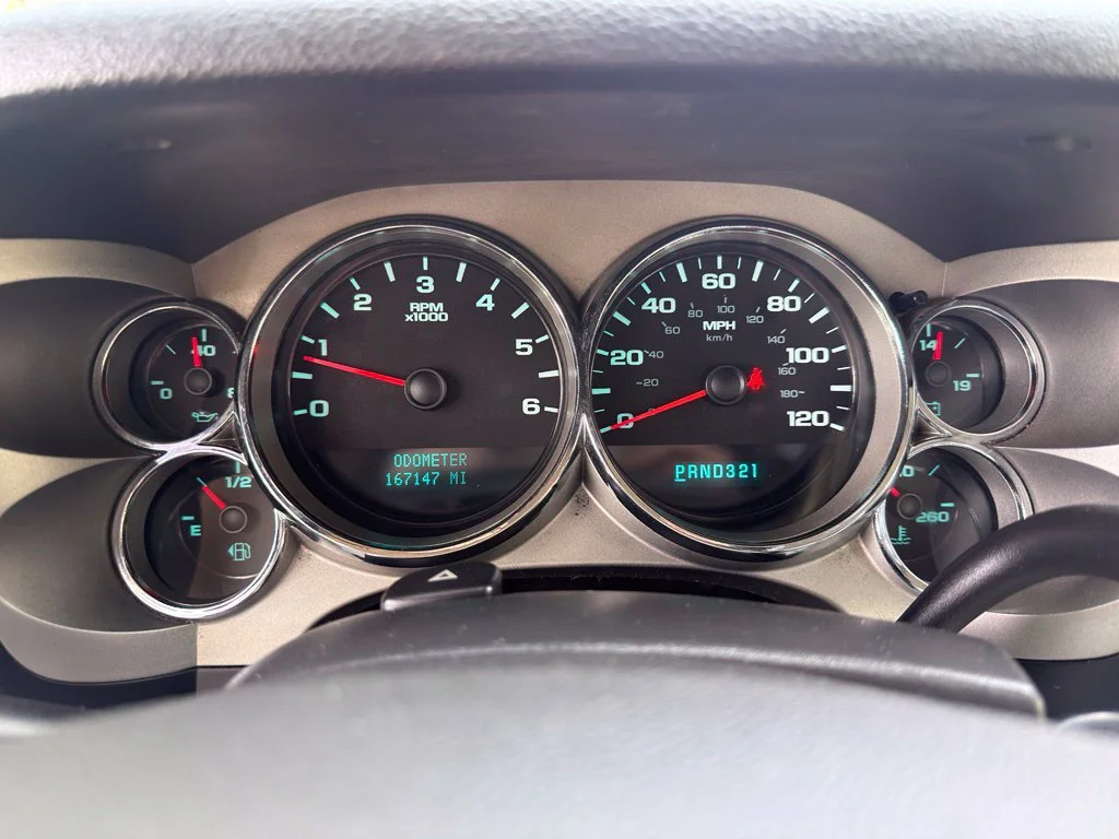 Used 2008 Silver Chevrolet LT image 33