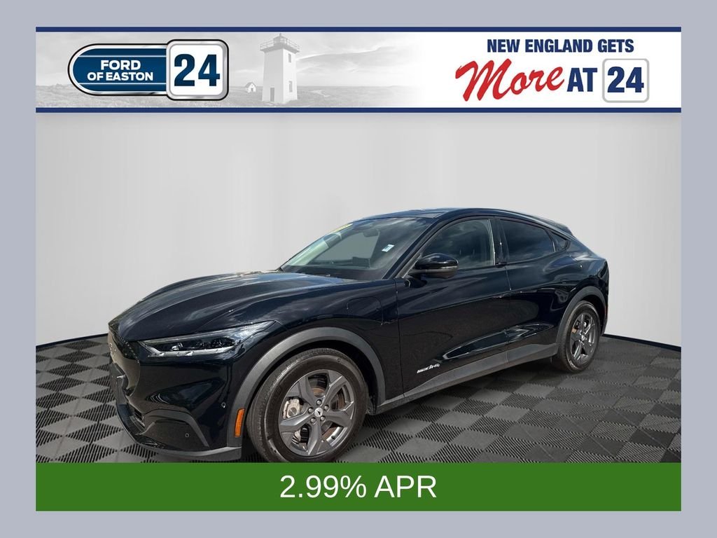Used 2023 Black Ford Select image 1