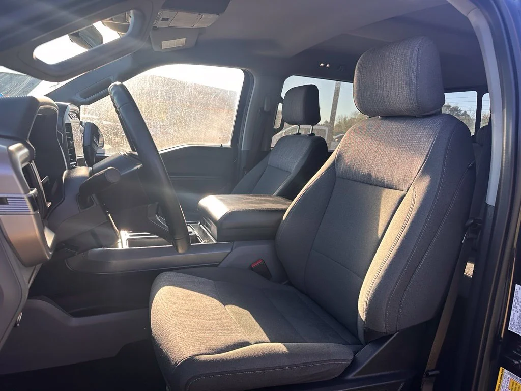 Used 2023 Blue Metallic Ford XLT image 5