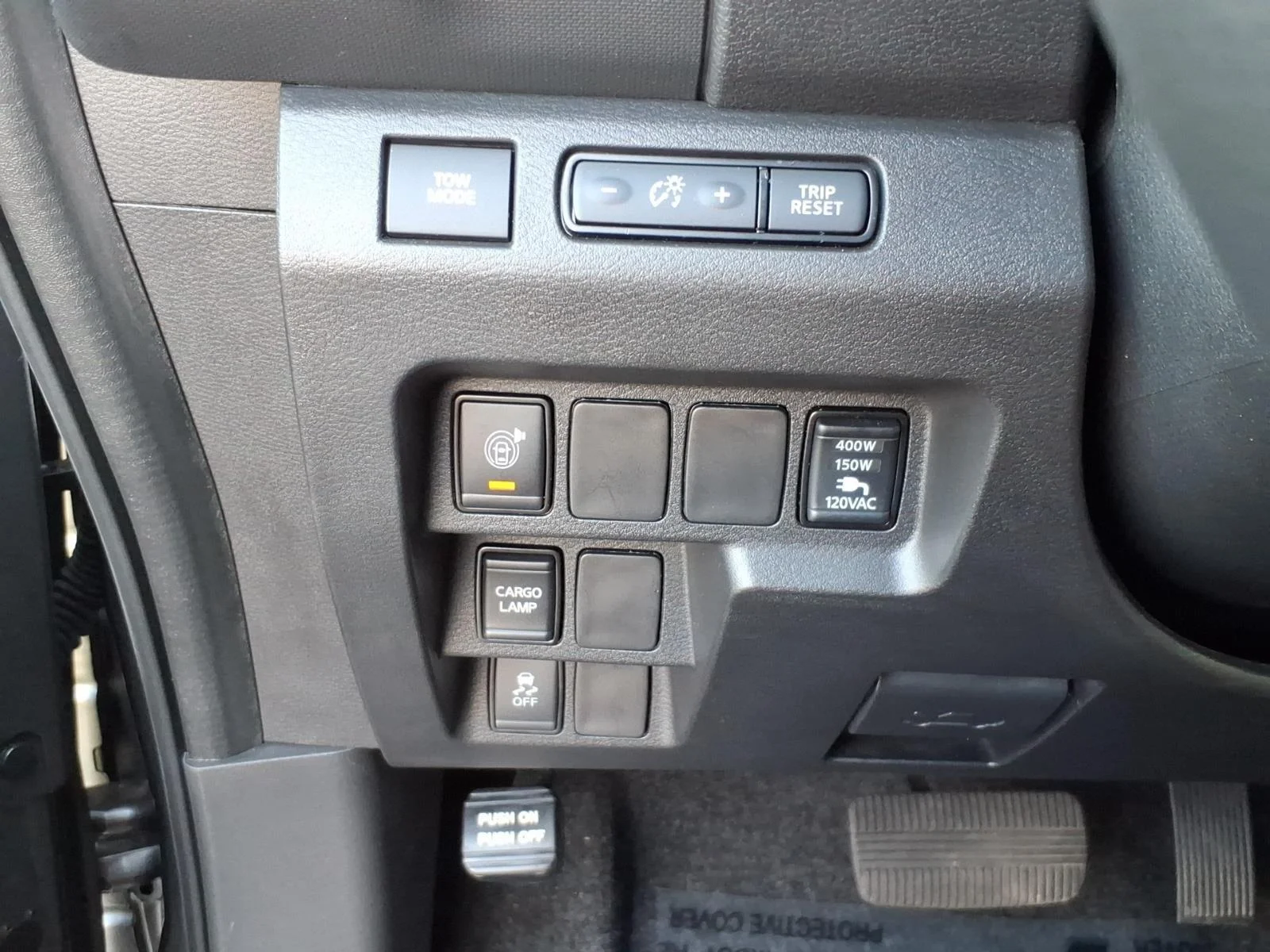 Certified Used 2024 Gun Metallic Nissan SV image 16