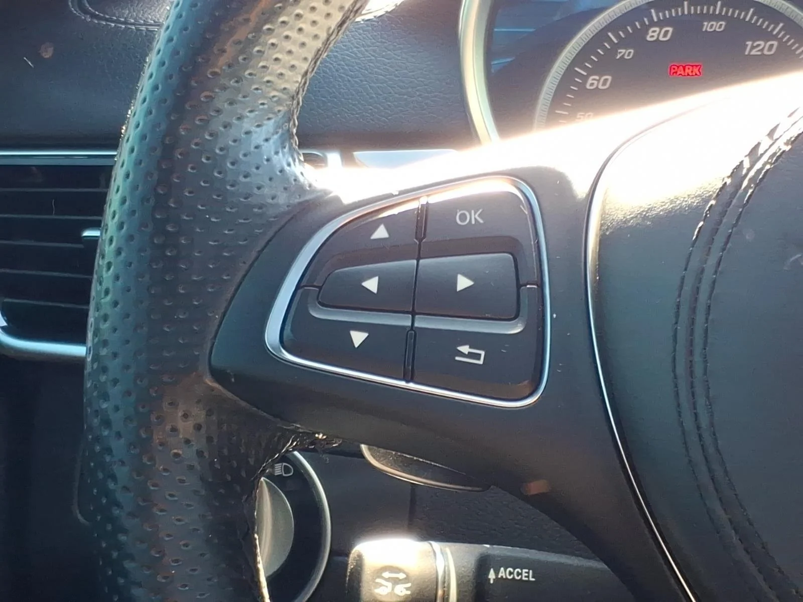 Used 2019 Polar White Mercedes-Benz GLS 450 image 28