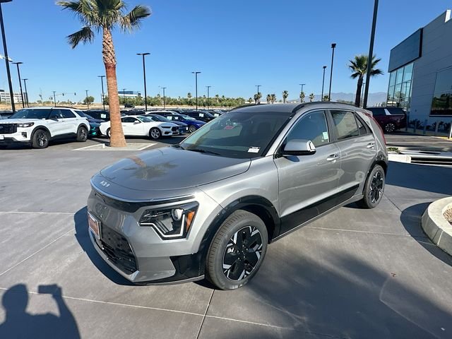 New 2026 Steel Gray Kia WIND image 3