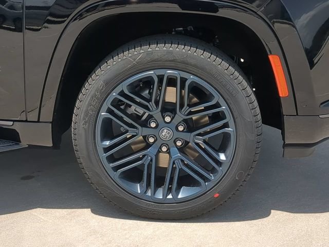 New 2026 High Gloss Black Jeep 85th Anniversary Edition image 11