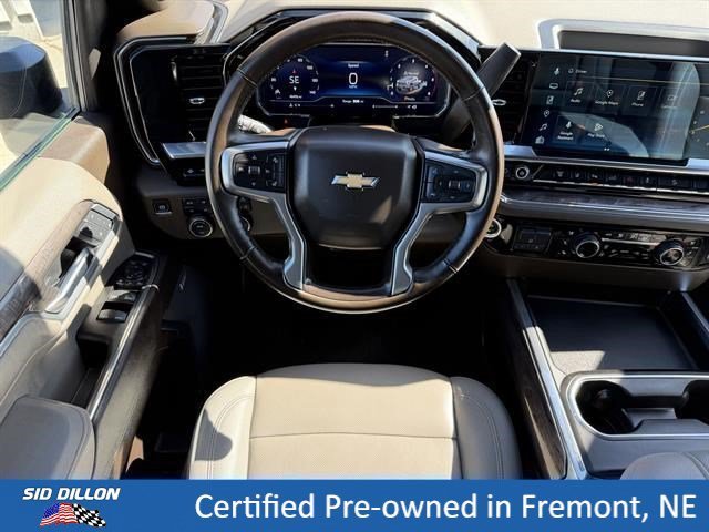 Used 2025 Black Chevrolet LTZ image 5