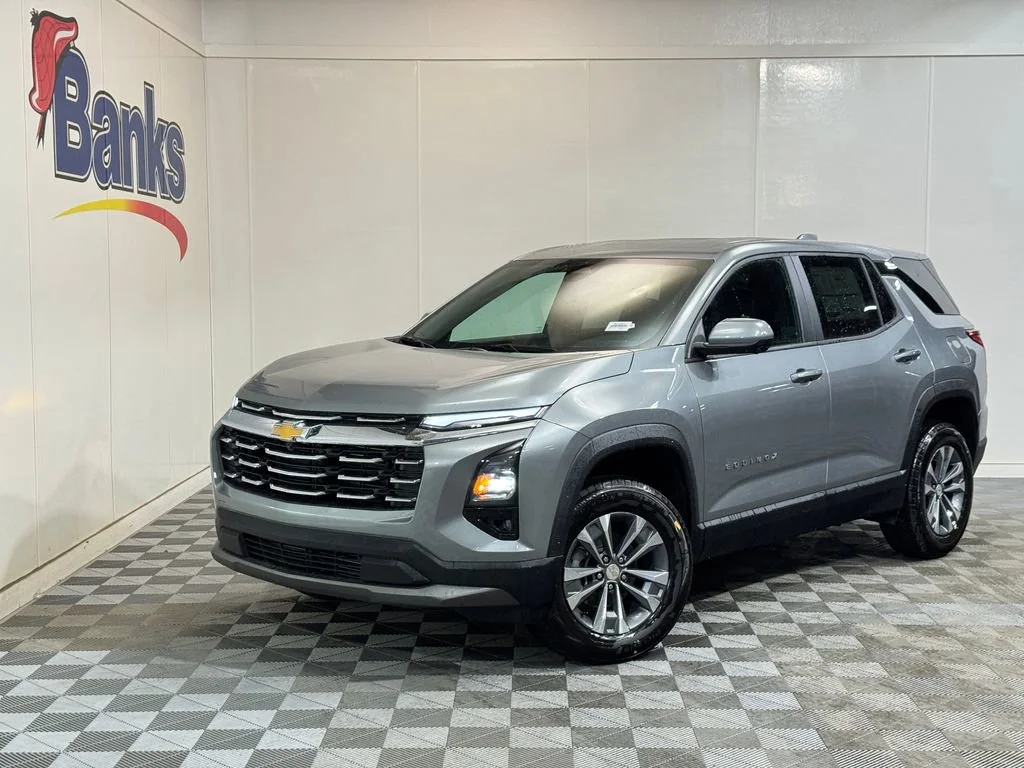 2026 Chevrolet Equinox LT - Photo 2
