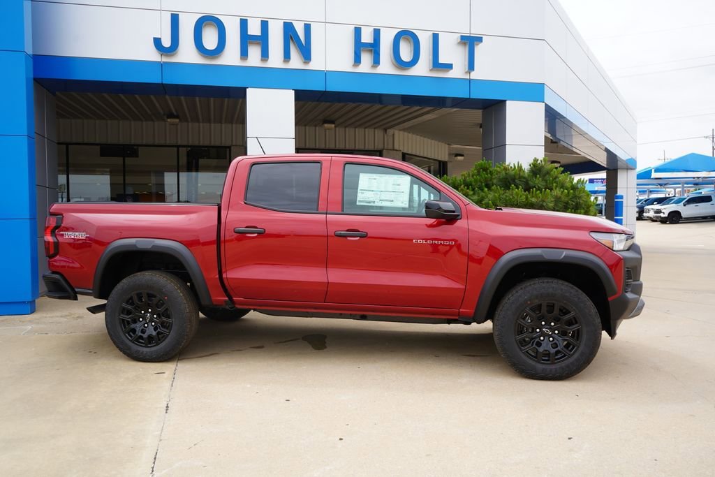 2026 Chevrolet Colorado Trail Boss - Photo 8
