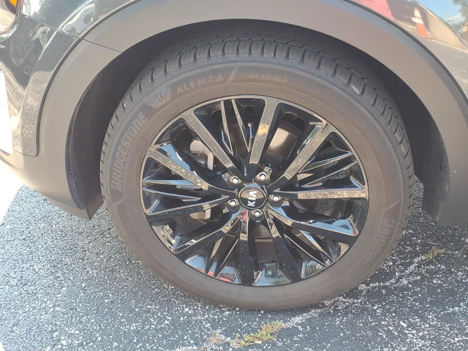 Used 2020 Gravity Gray Kia SX image 19