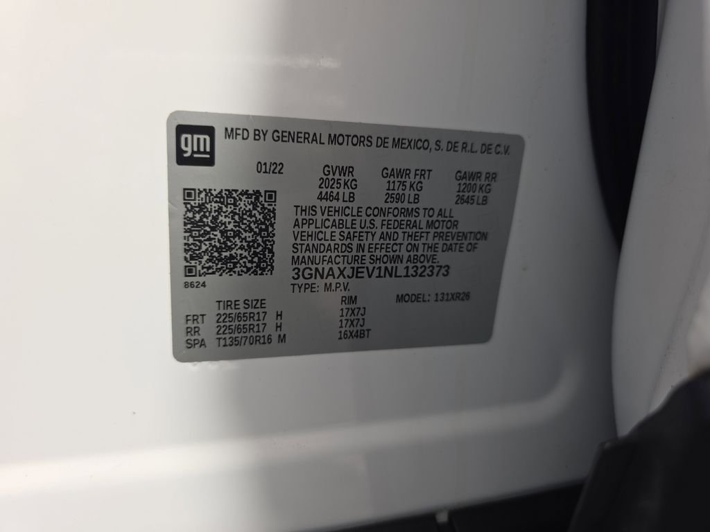 Used 2022 White Chevrolet LT image 38