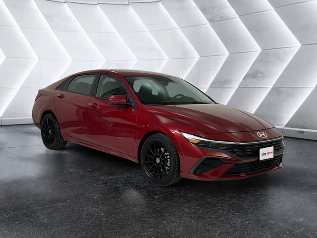 2025 Hyundai Elantra SE