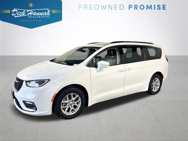 2022 Chrysler Pacifica Touring L