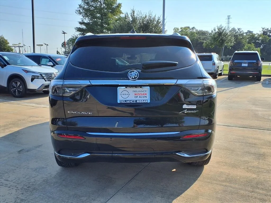 2023 Buick Enclave Avenir - Photo 16