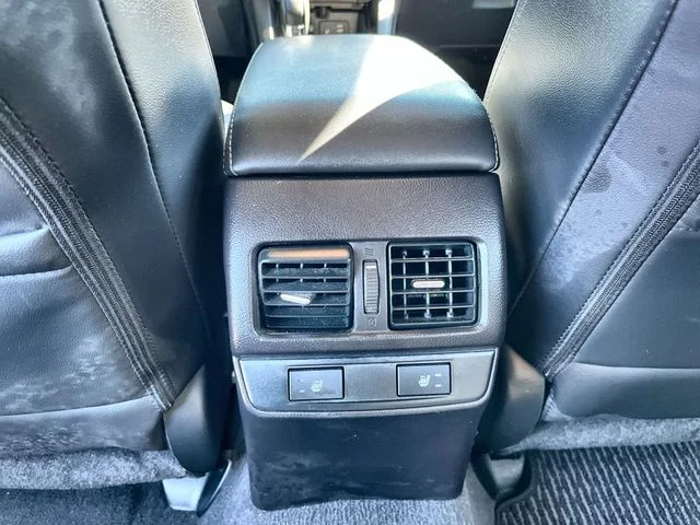 Used 2017 White Subaru 2.5i image 25