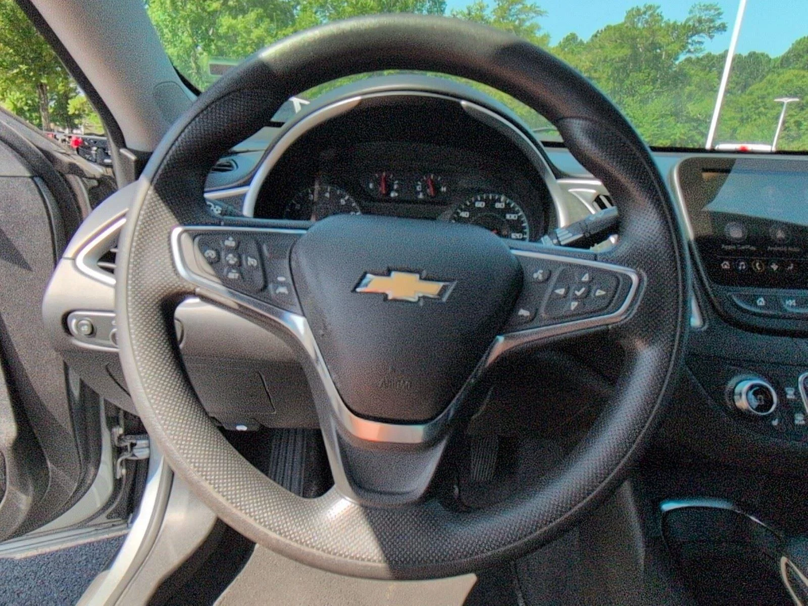 Used 2023 Sterling Gray Metallic Chevrolet LT image 28