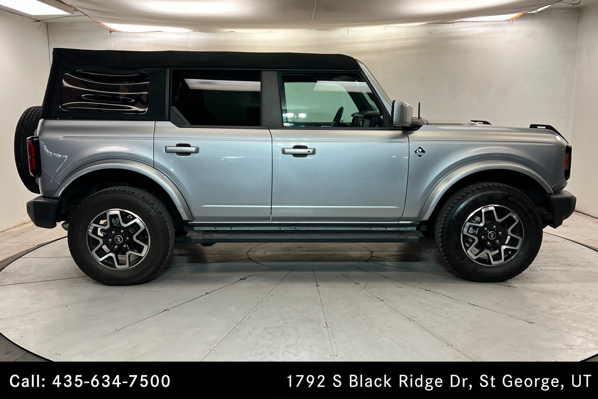 Used 2023 ICONIC SILVER METALLIC Ford  image 7