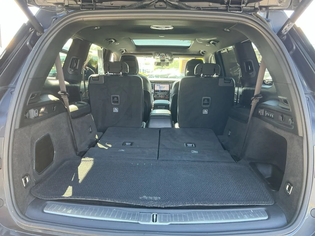 Used 2021 Gray Jeep Summit image 19