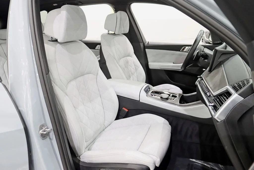 2025 BMW X5 xDrive50e