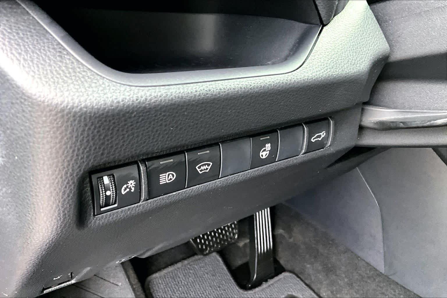 Used 2024 Blueprint Toyota SE image 33