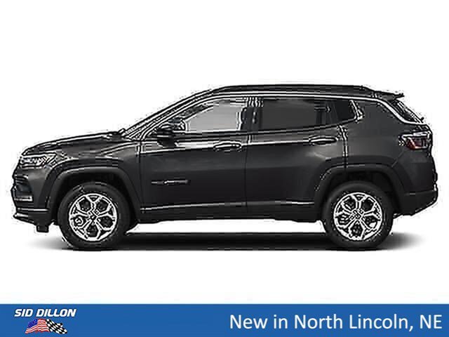 New 2026 Diamond Black Crystal Pearl-Coat Exterior Paint Jeep Limited image 3