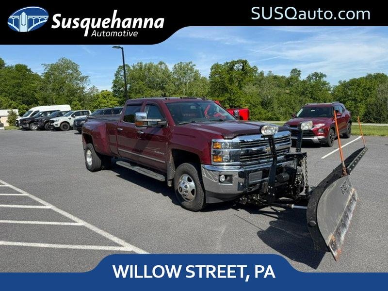 2015 Chevrolet Silverado HD LTZ 4WD Crew Cab Short Box SRW w R6Q's photo