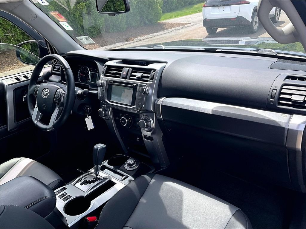 Used 2019 Blue Toyota SR5 Premium image 14