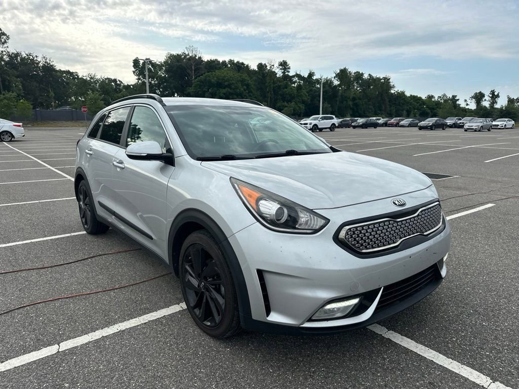 2019 Kia Niro S Touring's photo