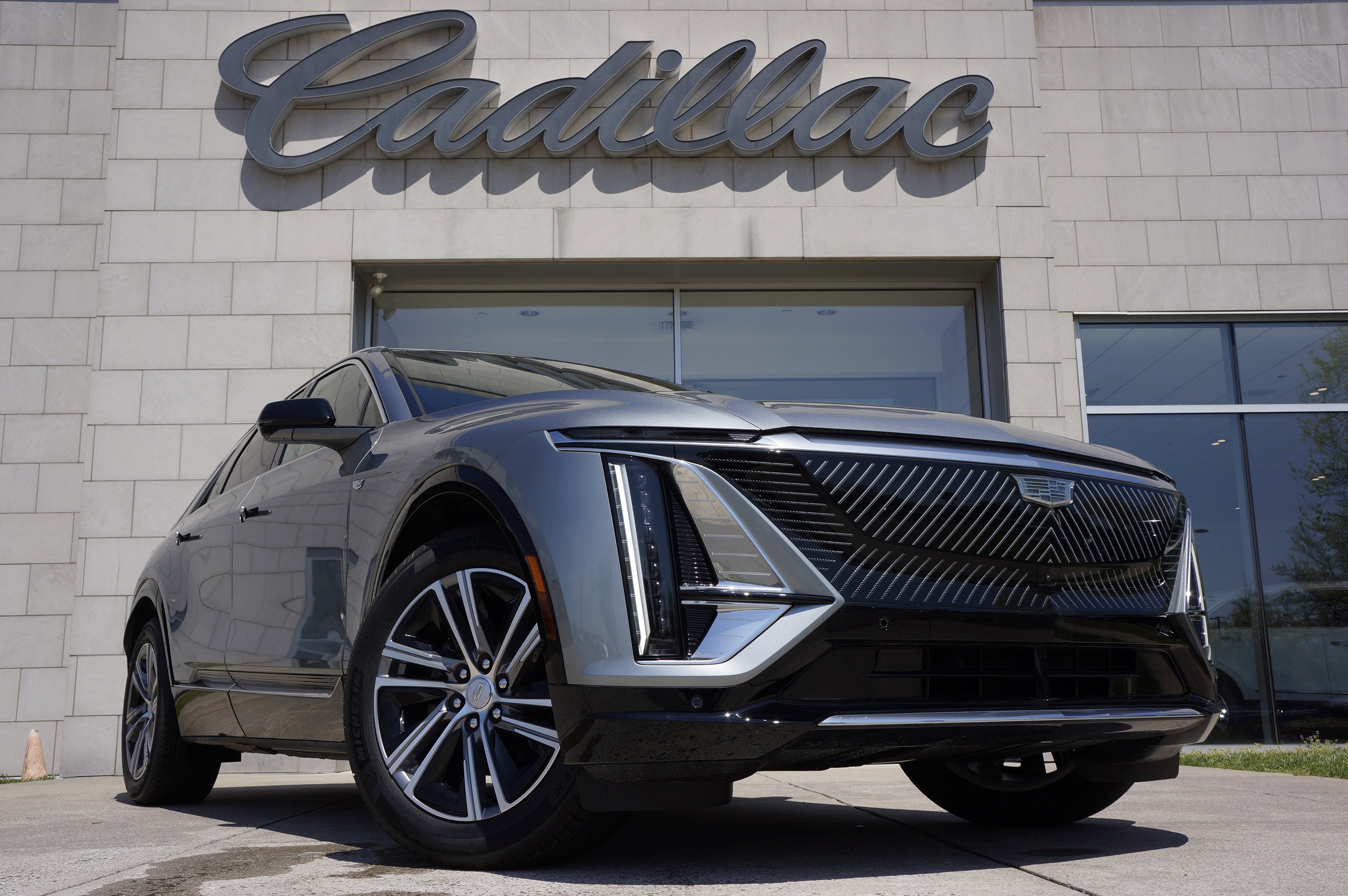 2024 Cadillac LYRIQ