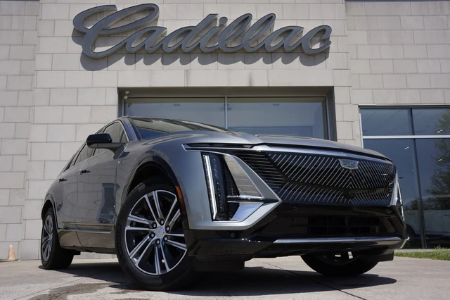 2024 Cadillac LYRIQ Tech